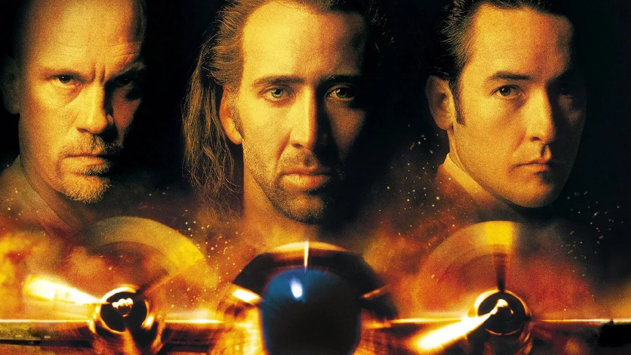 "Con Air: Rota de Fuga" (Buena Vista Pictures)