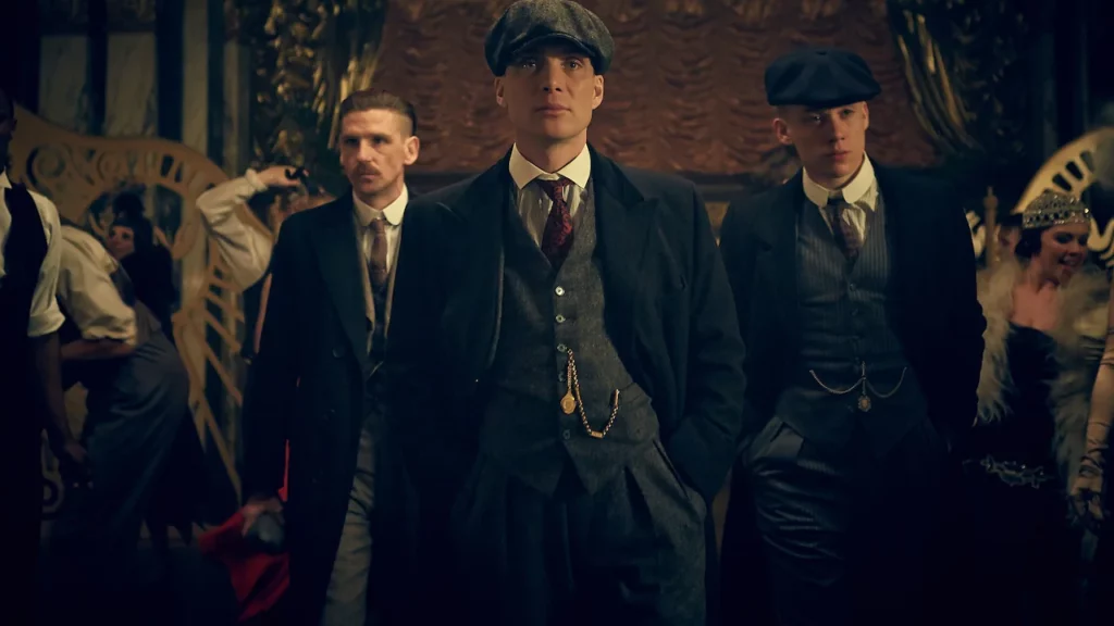 Cillian Murphy, Paul Anderson e Joe Cole em "Peaky Blinders: Sangue, Apostas e Navalhas" (Robert Viglasky/BBC)