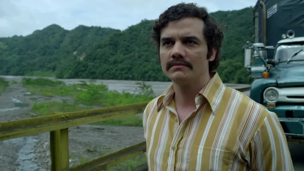 Wagner Moura, em "Narcos" (Netflix)